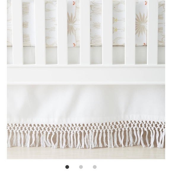 Serena Lily Bedding Euc Serena And Lily Macrame Crib Skirt